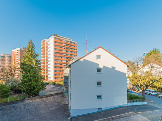 City-Residence: Modern 1-room apartment with balcony in Sachsenhausen – euhabitat