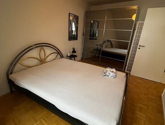 Exclusive furnished 3-room apartment with penthouse flair in the heart of Nuremberg city center – euhabitat