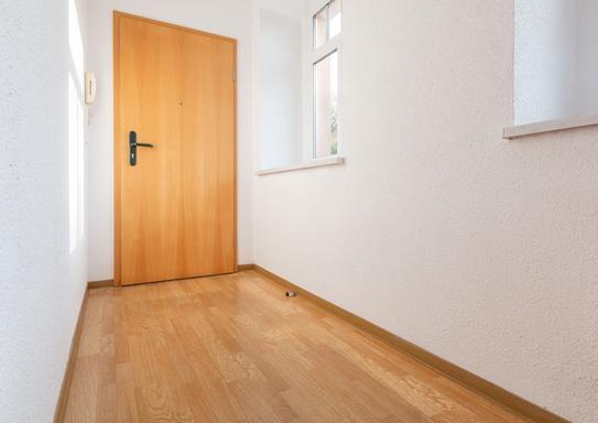 Gepflegte und altersgerechte 1-Raum-Wohnung mit Balkon