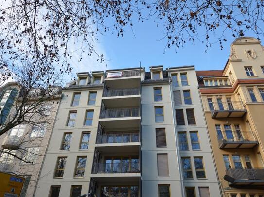 Exklusiver Neubau in Zentrum-Süd! Maisonette-Wohnung mit großer Dachterrasse !