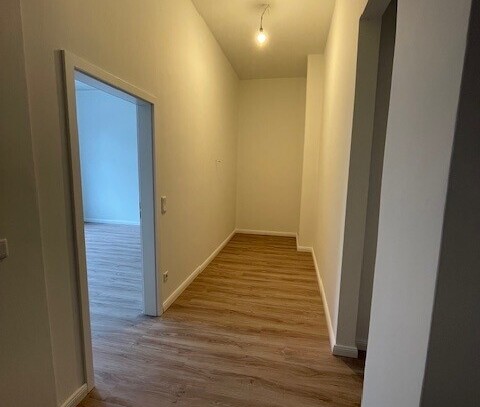 frisch renovierte 2 Zimmerwohnung im Landgebiet zu vermieten !