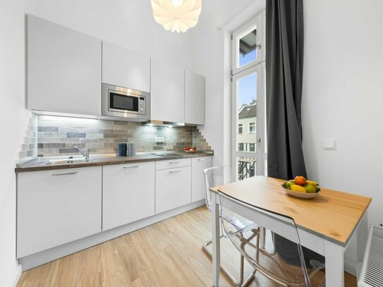 Schönes und voll möbliertes Studio Apartment in Berlin