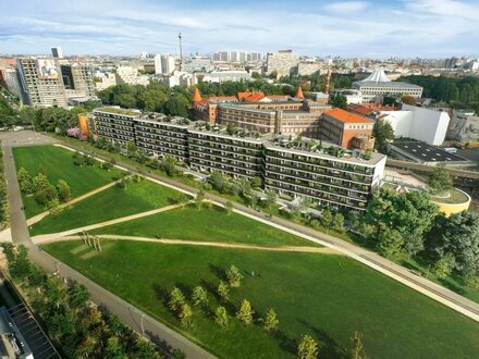 Neues Designer-Apartment mit Parkblick, MÖBLIERT