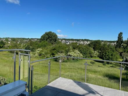 Riesige Dachterrasse mit Aussicht aufs Naturschutzgebiet