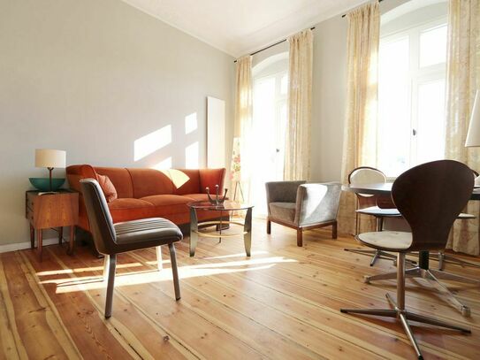 919 | The Gaudy – Eklektisches Apartment mit Balkon – Prenzlauer Berg