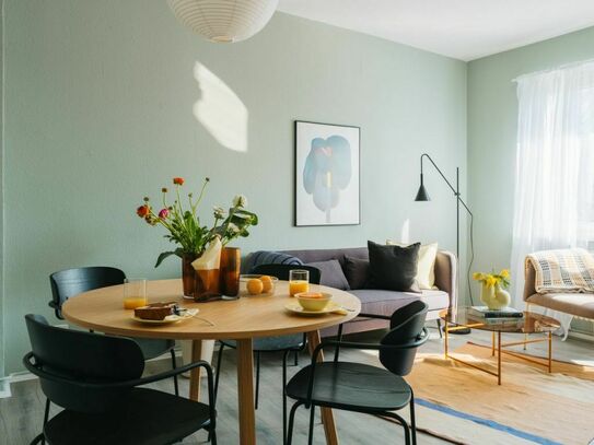 Entspannen Sie im Stil in unserem wunderschön eingerichteten Berlin-Lankwitz Apartment