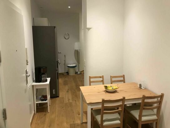 Private Room in Glockenbachviertel, Munich