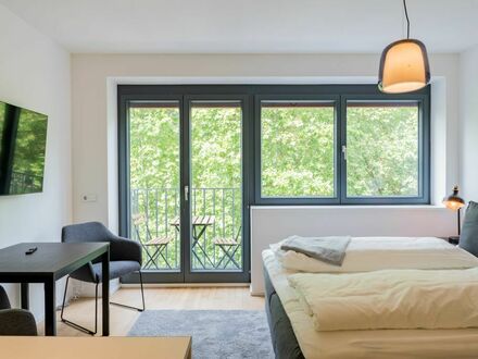 Helle Wohnung in Berlin Kreuzberg am Mariannenplatz – hochwertig saniert – exklusiv ausgestattet!