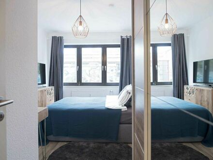 Schönes Zimmer in einer Co-Living-Wohnung in Frankfurt
