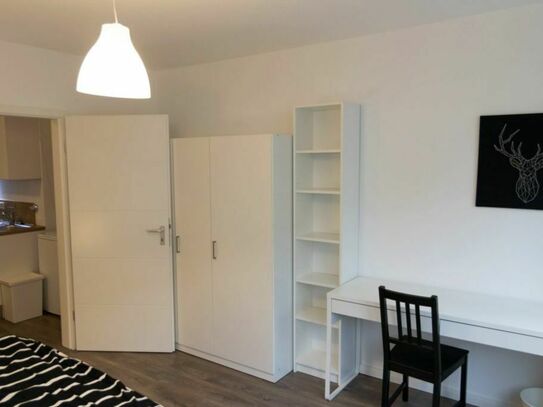 Private Room in Stadtmitte, Dusseldorf