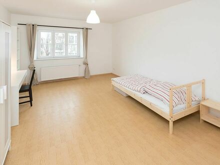 Private Room in Schwabing, Munich