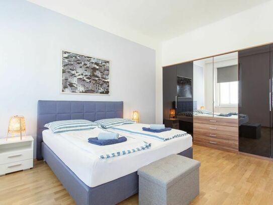 Design One-Bedroom Apartment