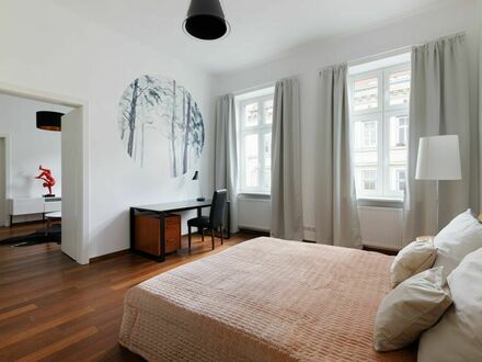 Stylish and central apartment near Metro