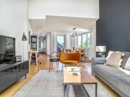 Hochwertige DG-Wohnung neben Schönbrunn, 4 Zimmer mit privater Dachterrasse und Gemeinschaftsgarten