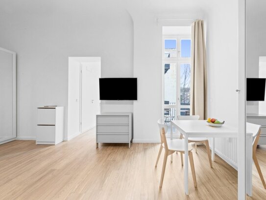 Schönes und voll möbliertes Studio Apartment in Berlin