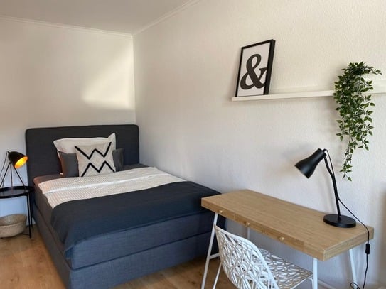 Beautiful NEW renovated serviced apartment in Cologne