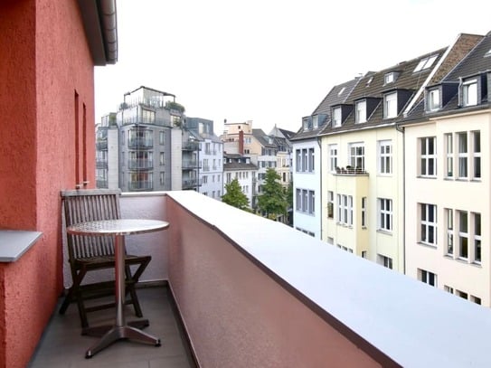 Stylish apartment with balcony in great location