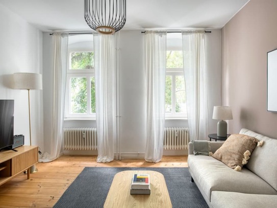 Wunderschöne möbilierte 2 Zimmer Wohnung in bester Kiez Lage von Neukölln