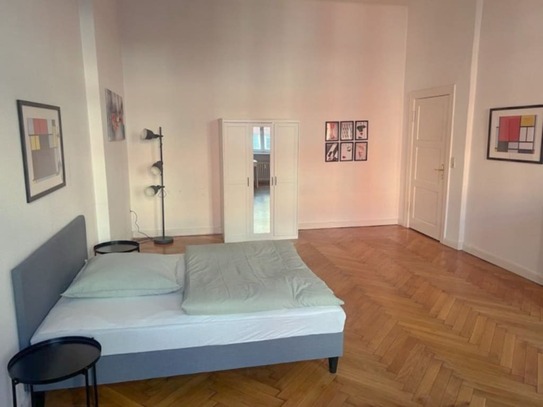 3 bedroom all inclusive furnished Charlottenburg room super close to Ku€damm!!