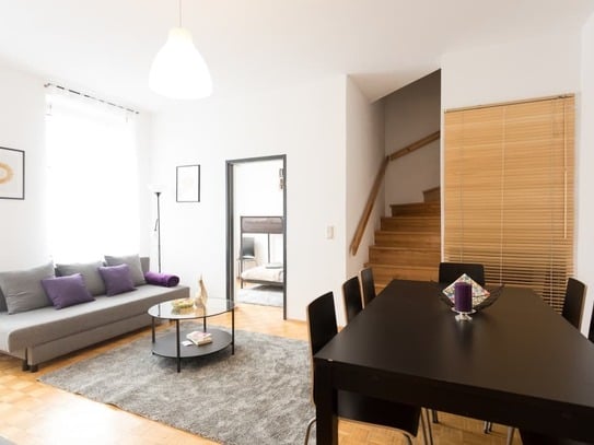 Bright apartment close to Augarten