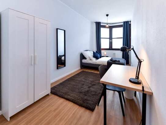 Private Room in Pasing-Obermenzing, Munich