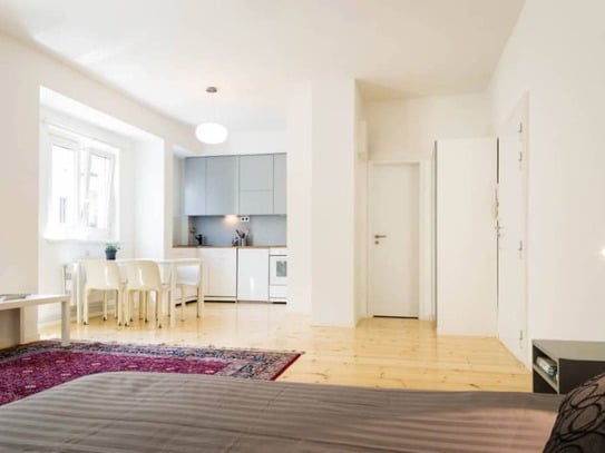 Wissmannstraße, Berlin - Amsterdam Apartments for Rent