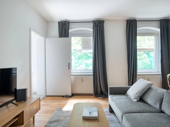 Wunderschöne möblierte und vollausgestattete 2 Zimmer Wohnung zentral gelegen in Charlottenburg.