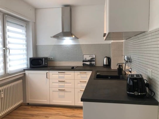 Modern, new Apartment in the city centre of Leverkusen (with parking & close to main station)