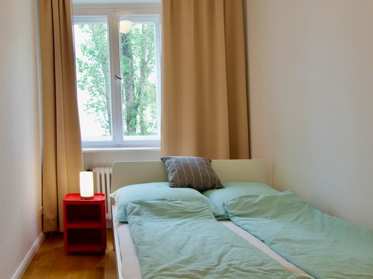 Spacious apartment near Kurfürstendamm