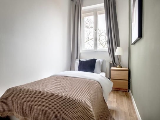 Deluxe Charlottenburg 2BR nr Kurfürstendamm