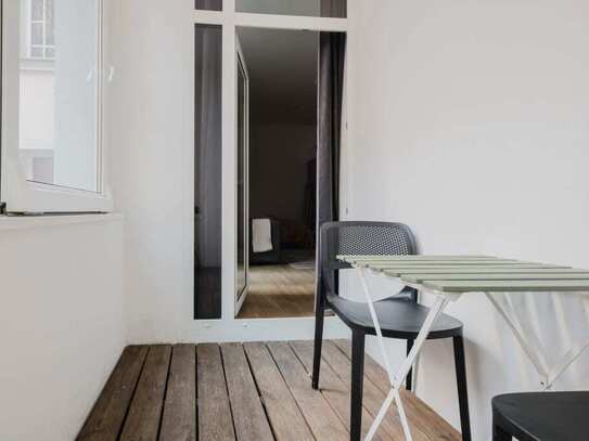 Friedrichshain, furnished + kitchen