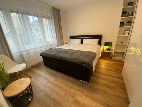 Design 2-Zimmer Apartment mit Balkon am Friesenplatz