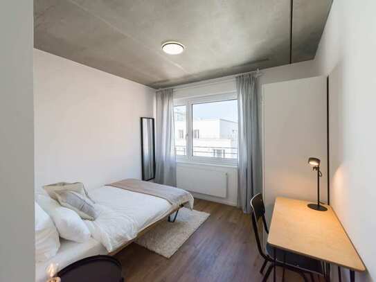 Private Room in Ostend, Frankfurt