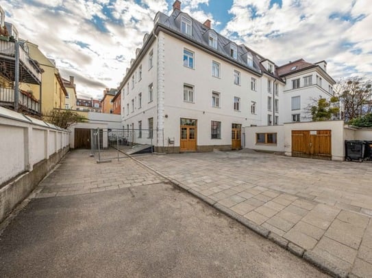 Private Room in Neuhausen-Nymphenburg, Munich