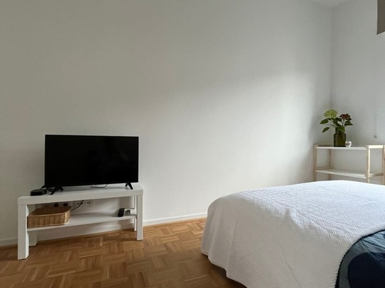 Quiet, newly renovated apartment in a lively district in Düsseldorf