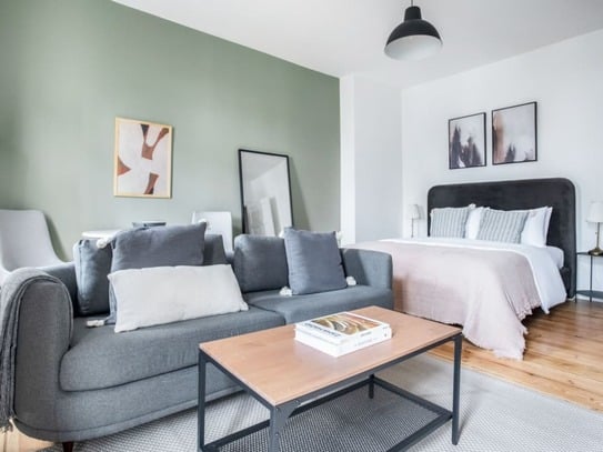 Toll ausgestattes Studio-Apartment in beliebter Lage in Berlin, unweit der Schlossstraße