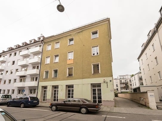 Modern room in a popular Munich area