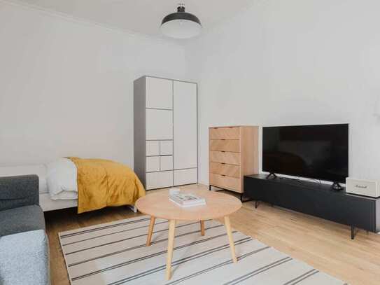 Glatzer Straße, Berlin - Amsterdam Apartments for Rent