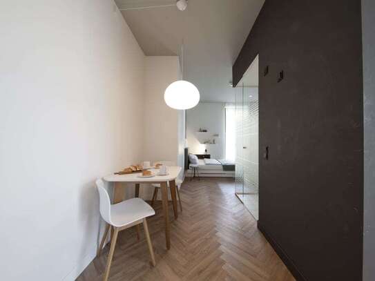 Temporary living - modern studio XL