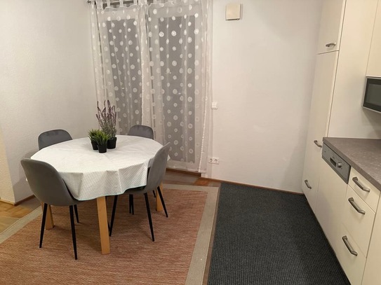 Central and fully furnished apartment with balcony in Cologne Südstadt