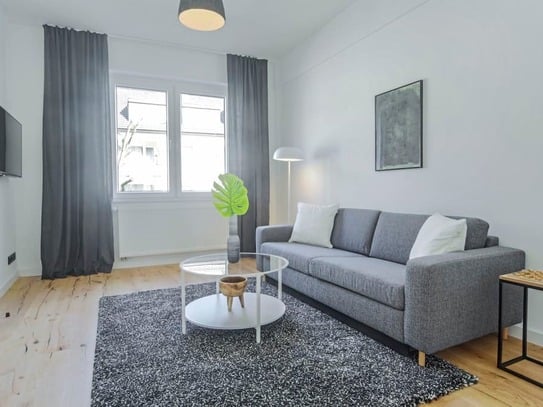 Stylish designer apartment at the Volksgarten