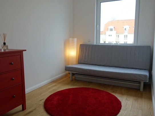 Light-flooded apartment with two bedrooms close to the trade fair