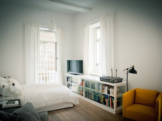 charming apartment in the Belgisches Viertel.