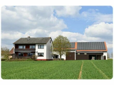 Lebens(t)raum nahe der Hansestadt Korbach - top gepflegtes Wohnhaus mit großem Nebengebäude und PV-Anlage!