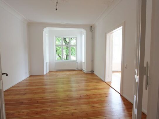 Erstbezug Jugendstil-Altbau mit Südbalkon - Weißenseer Spitze - angrenzend zum Prenzlauer Berg - Top Sanierung