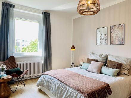 BEZUGSFREIE TRAUMWOHNUNG MIT PRIVATEM GARTEN (50QM)