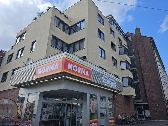 BEZUGSFREIE 1 RAUM WOHNUNG MIT BALKON UND STELLPLATZ NÄHE HELIOS KLINIKUM KREFELD - KÖNIGSHOF