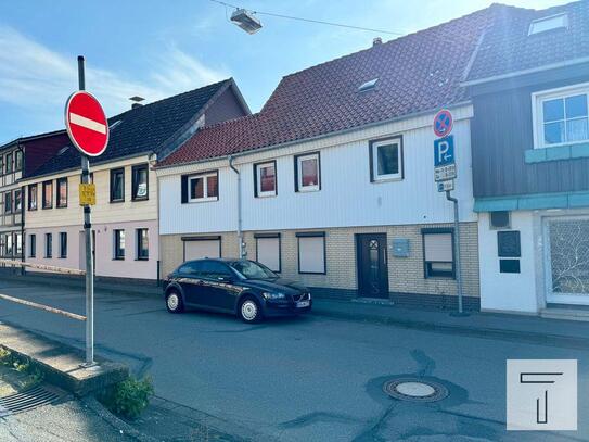 Großzügiges Ein Zweifamilienhaus in 37431 Bad Lauterberg im Harz