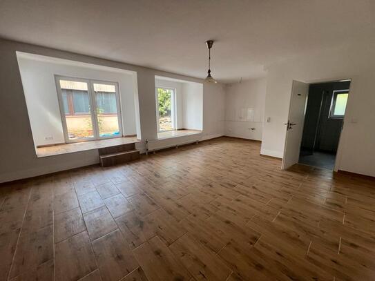 Ab sofort neue 2 Zimmer Wohnung