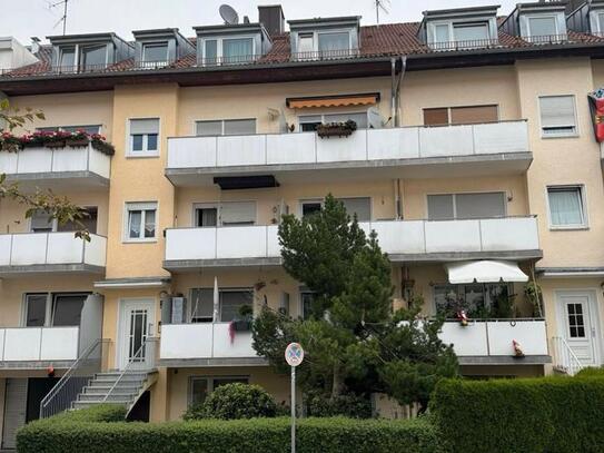 Möbelierte 3 Zimmer Wohnung bezugsfertig Balkon 3min zur Ubahn